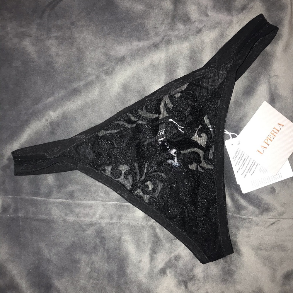 ✨La Perla✨ NWT Black Thong